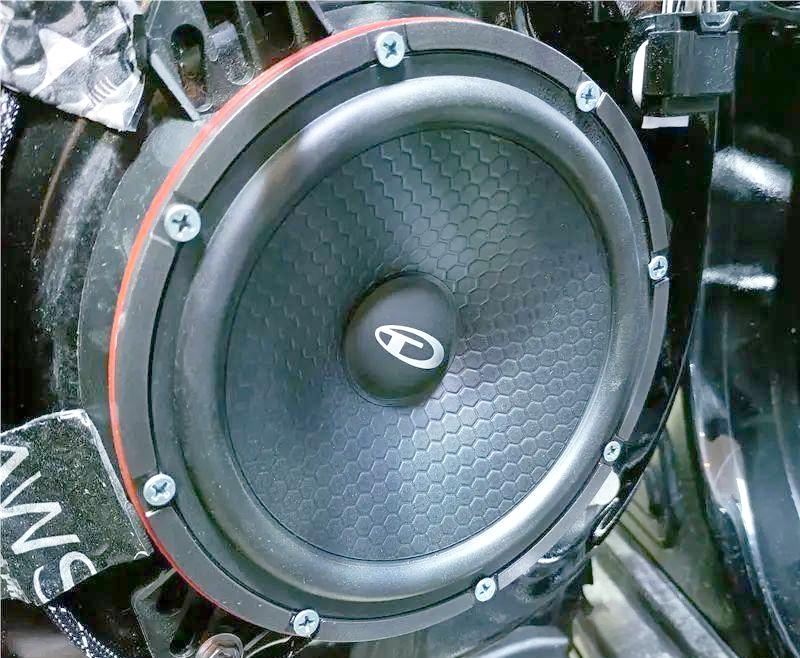 车改坊汽车音响改装 车改坊汽车音响改装