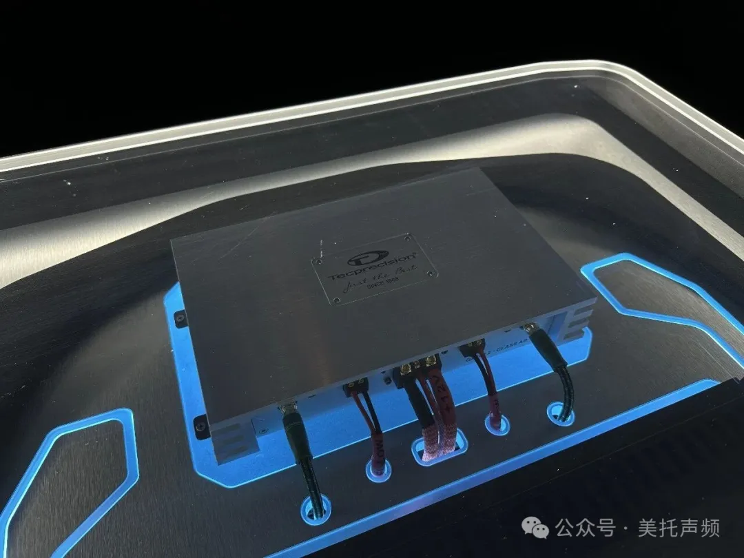 车改坊汽车音响改装 图片