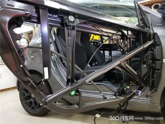 奔驰smart改装德国伊顿汽车音响 双重升级满足听音需求