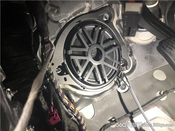 奔驰E300改装德国伊顿汽车音响 专车专用喇叭无损升级音质