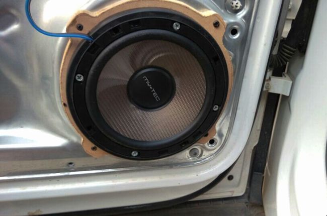 品尝卓越音质 周口大师大众途观改装意大利TEC音